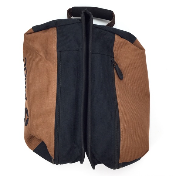 TaylorMade Lined Golf Shoe Bag - Picture 1 of 6